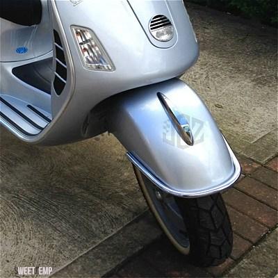 互換品 プラスチックフロントフェンダーノーズクチバシマッドガードカバーアクセサリーベスパ GTS 250 300 プリマベーラ 150 2013 - 2021 アクセサリー_1