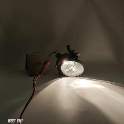互換品 アウディ 1PC フォグランプA4 B8 Q5 2009-2012 フォグランプ DRL ヘッドライトハロゲンフォグランプ 8T0941699B 8T0941700B_4