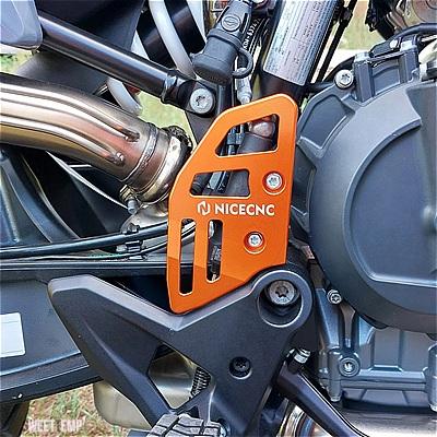 互換品 KTM 2019-2024 790 ADVENTURE 890 ADVENTURE R リアブレーキマスターシリンダープロテクターカバー ハスクバーナ NORDEN 901 2022-2024_5