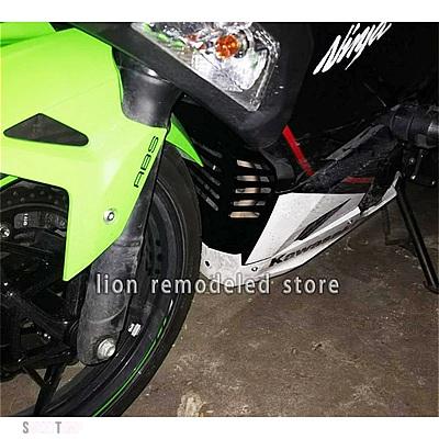 互換品 400 2018-22 バイクロアフレームサイドカバーカバーフェア 