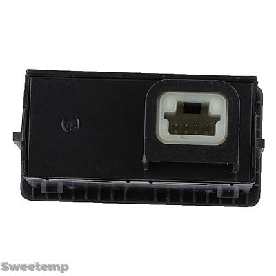 互換品 2023-2024用 三菱 8638A491 8638A317 車用USB AUXポート