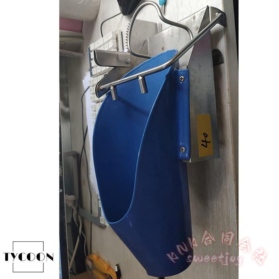 家畜飼育設備 ステンレス 子豚去勢装置 単回操作 倒立型豚ラック 去勢台 ４８×２０×２０ＣＭ KNK(株) 使用便利 農場用 省力化 作業安全 家畜管理用品の画像