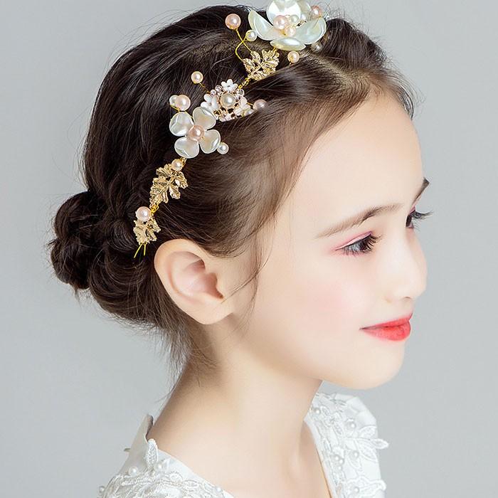 数量は多い ヘッドドレス 子供 カチューシャ ビジュー キッズ 髪飾り 発表会 子供髪飾り ヘアアクセサリー 七五三 結婚式 発表会 シルバー 花 髪飾り ヘアーアクセサリー 色 写真通り Shopping611 Com Br