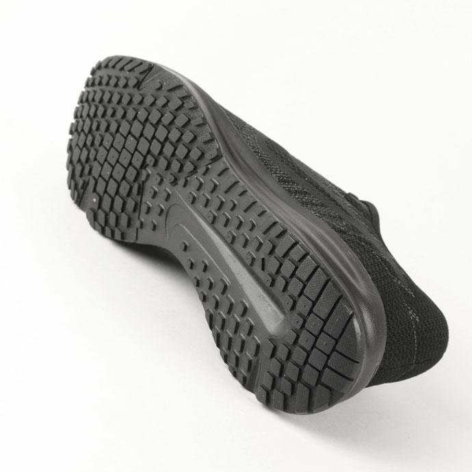 NIKE（ナイキ） ランニングシューズ メンズ HM9594002 RUN DEFY