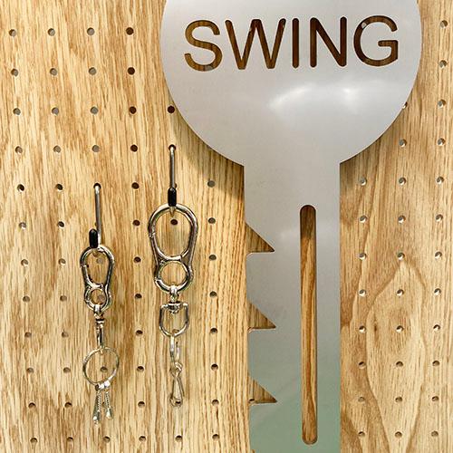 ２個セット　八の字カラビナキーホルダーＬ　プチギフト　店舗用品　事務用品　防犯用品　防災用品　落下防止　紛失防止　業務用　備品　卸値 |  | 06