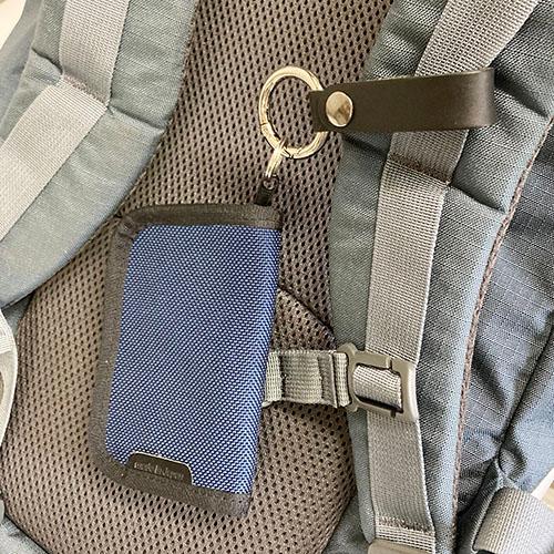 ２個セット レザーベルトＬリングカラビナキー プチギフト 店舗用品 事務用品 防犯用品 防災用品 落下防止 紛失防止 業務用 備品 卸値 |  | 03