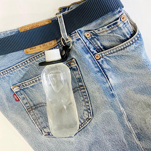 ２個セット レザーフックラバーペットボトルホルダー プチギフト 店舗用品 事務用品 防犯用品 防災用品 落下防止 紛失防止 業務用 備品 卸値 |  | 03