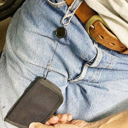 単色２個セット　ミニアルミＷゲートミニリールキー　プチギフト　店舗用品　事務用品　防犯用品　防災用品　落下防止　紛失防止　業務用　備品　卸値 |  | 02