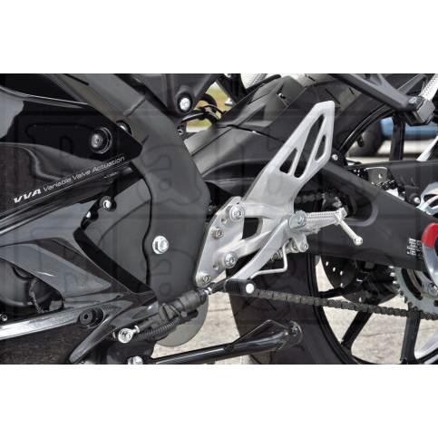 yzfーr15 v3 v4 バックステップセットバックプレート