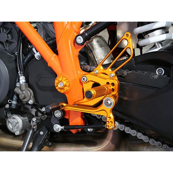 ベビーフェイス　1290 SUPER DUKE GT ('16-19)用　バックステップキット　3色あり！ |  | 02