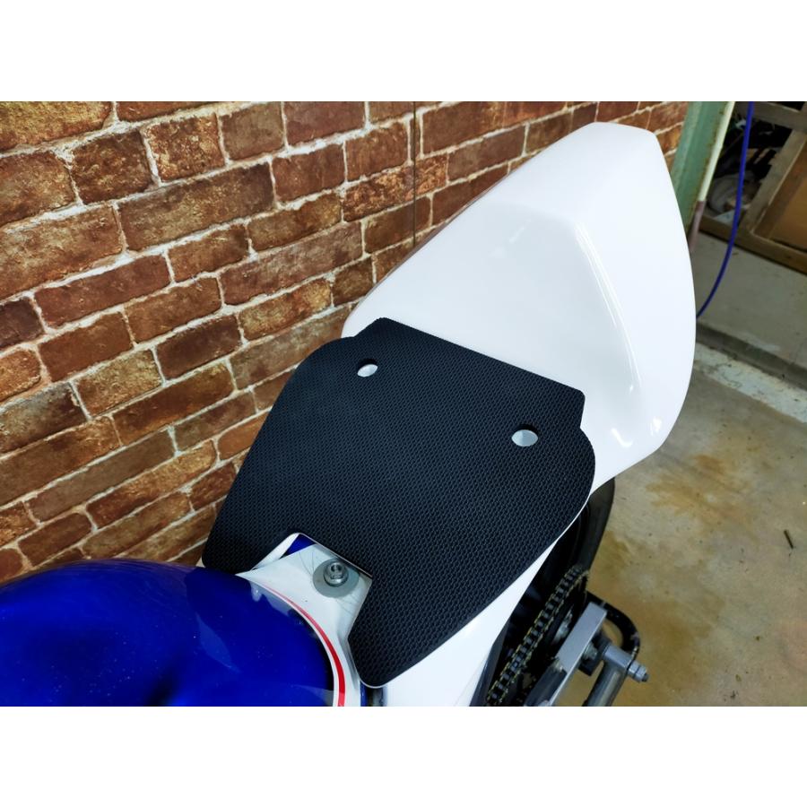 NSF100　シートラバー　しっかり「グリップ」して「スパッ」と動けるシートラバー　グリスパー　在庫あります！ |  | 01