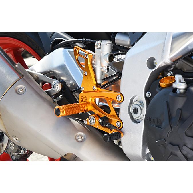 ベビーフェイス　RSV4、TUONO V4 '17〜20　バックステップキット　3色あり！ |  | 02