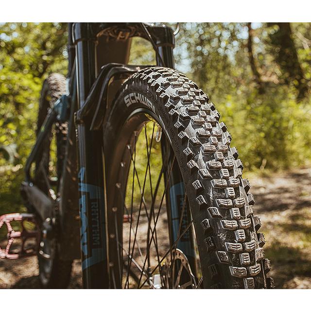 SCHWALBE シュワルベ スマートサム 26×2.10 |  | 04