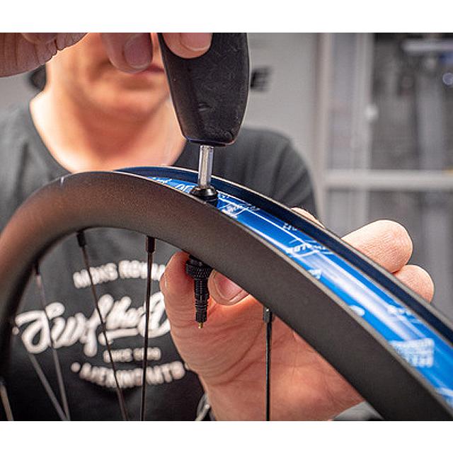 SCHWALBE シュワルベ SW-3470 チューブレスバルブ 仏式40mm re-506 | SCHWALBE | 01