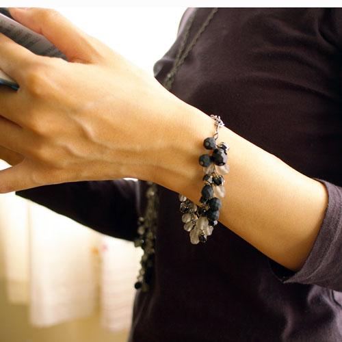 紅女　joncher　チェコビーズブレスレット　モノトーン |  | 03