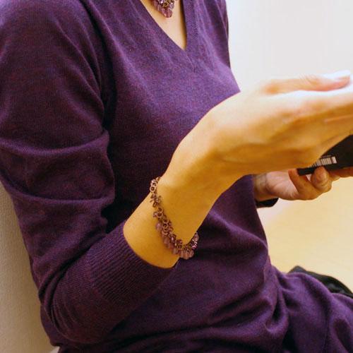 紅女　joncher　チェコビーズブレスレット　パープル・ブラウンつや消しビーズとスワロフスキーの光のコントラスト |  | 02