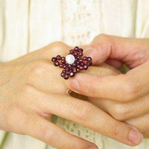 紅女　joncher　天然石フラワーリング(1オニキス/2ガーネット） |  | 05
