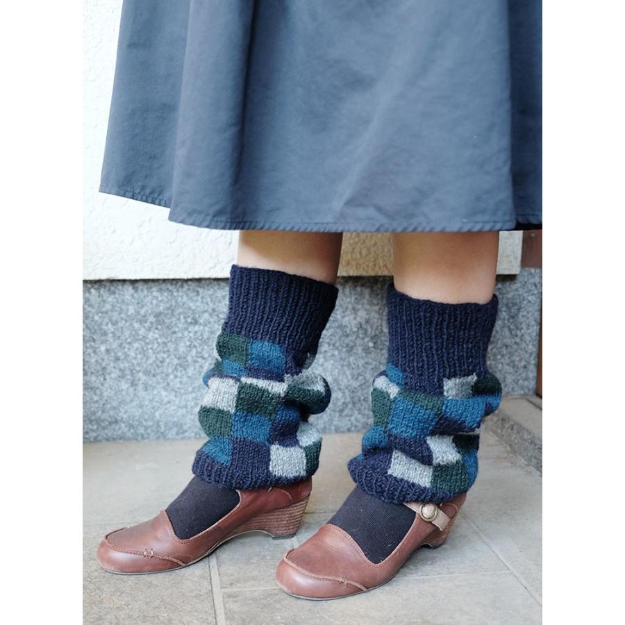 サナ・ハスタカラ　キューブレッグウォーマー（ネイビー　ホワイト）（フェアトレード商品） | シサム工房 | 01