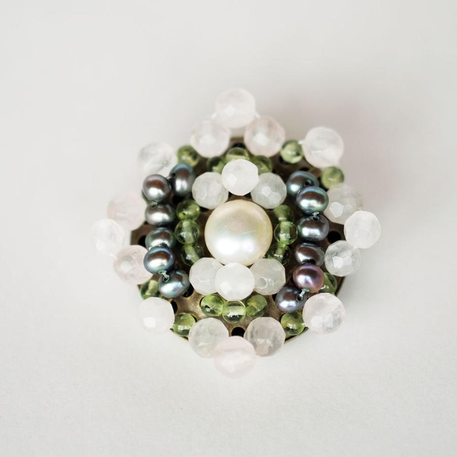 紅女　joncher　マベパール天然石ブローチ（ローズクオーツ　オニキス） |  | 01