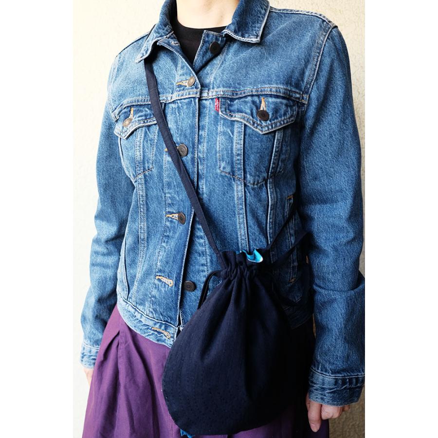 シサム工房・サシャ　ナミヌイサコッシュ（ネイビー　ホワイト）（フェアトレード商品）リサイクルサリー使用 | シサム工房 | 06