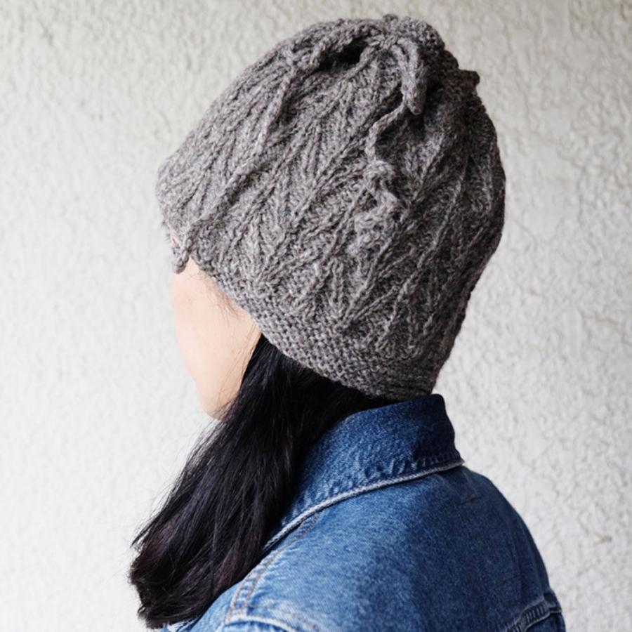 シサム工房 サナ・ハスタカラ　コモレビ2wayネックウォーマー（ホワイト　レッド　グレー）帽子にもなる！！（フェアトレード商品）メール便対応商品 | シサム工房 | 03