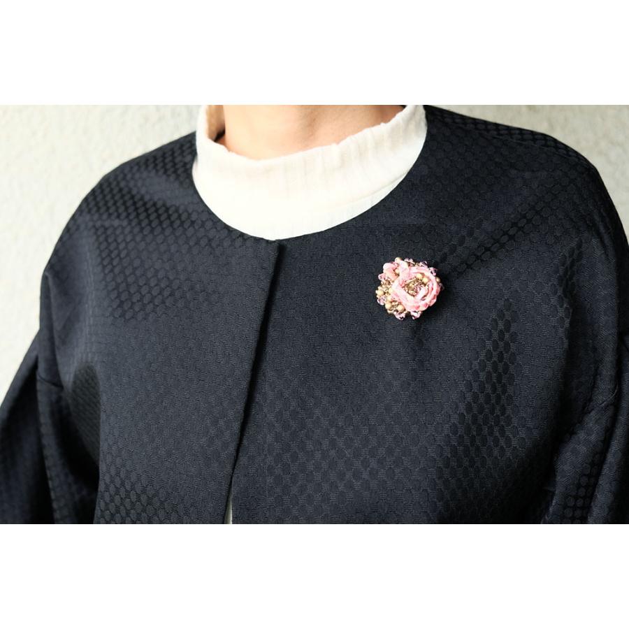 紅女　joncher　ビーズリボンミニブローチ（ピンク）　ビーズ・リボンを組み合わせたブローチ |  | 03