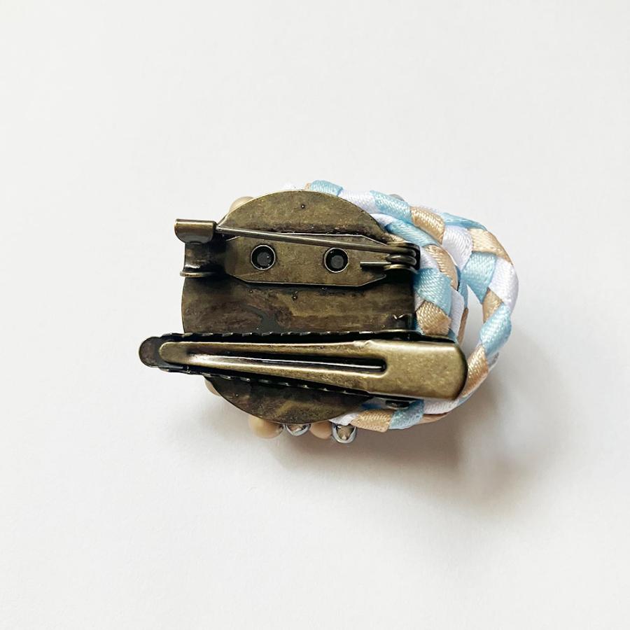 紅女　joncher　ビーズリボンくるくるミニクリップブローチ（ライトブルー）　クリップにもブローチにもなる2wayアイテム |  | 03