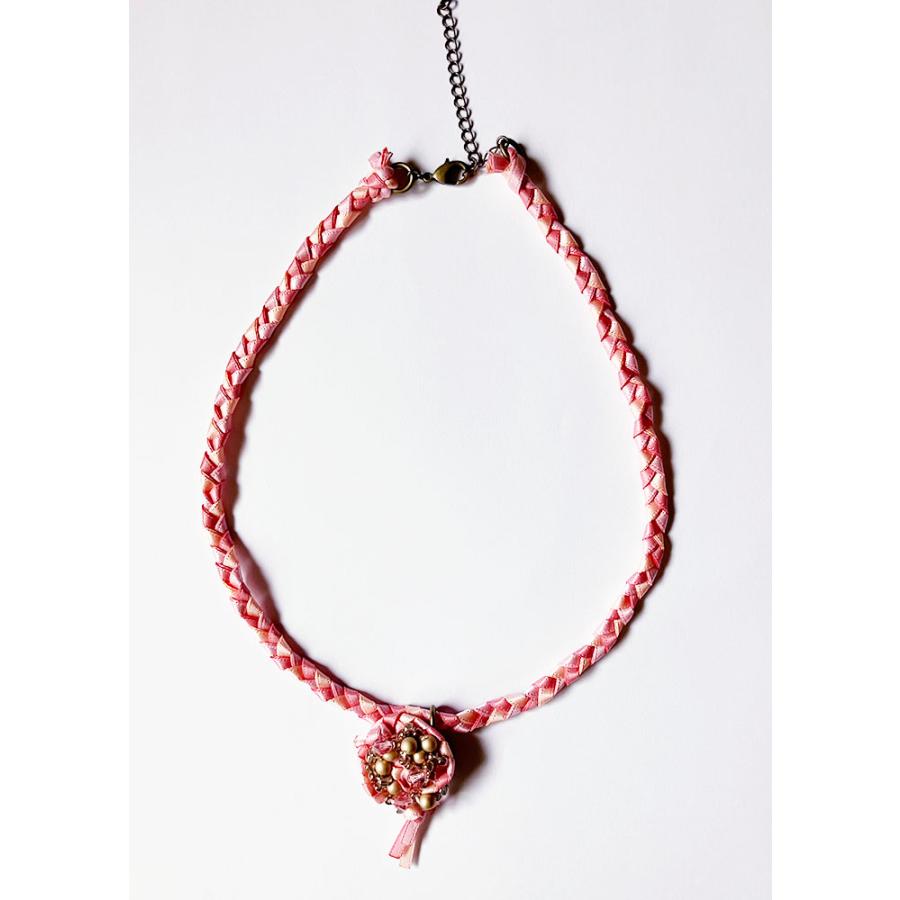 紅女　joncher　ビーズリボンペンダント（ピンク）　ビーズ・リボンを組み合わせたペンダント |  | 05