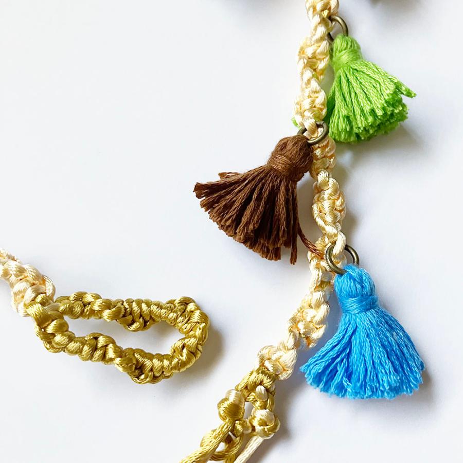 紅女　joncher　ポンポンタッセルラリエット（ベージュ） |  | 05