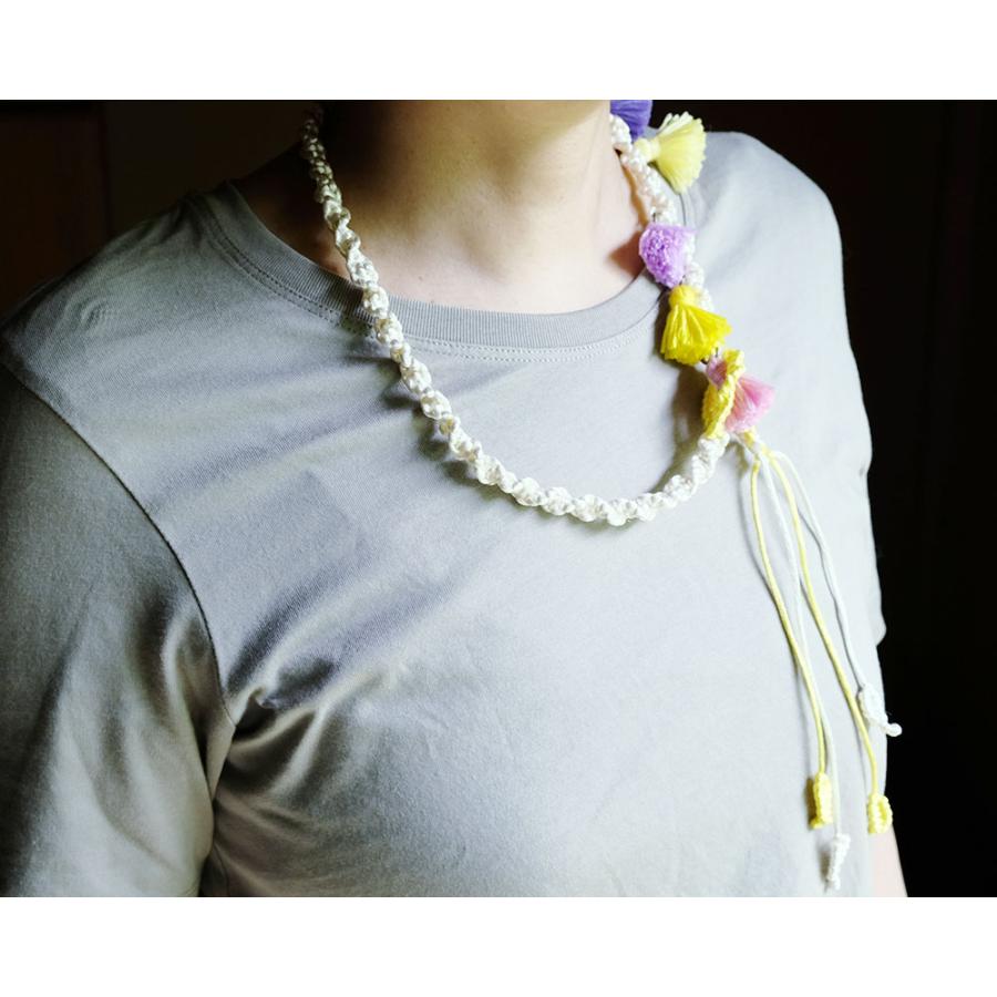 紅女　joncher　ポンポンタッセルラリエット（ホワイト） |  | 04