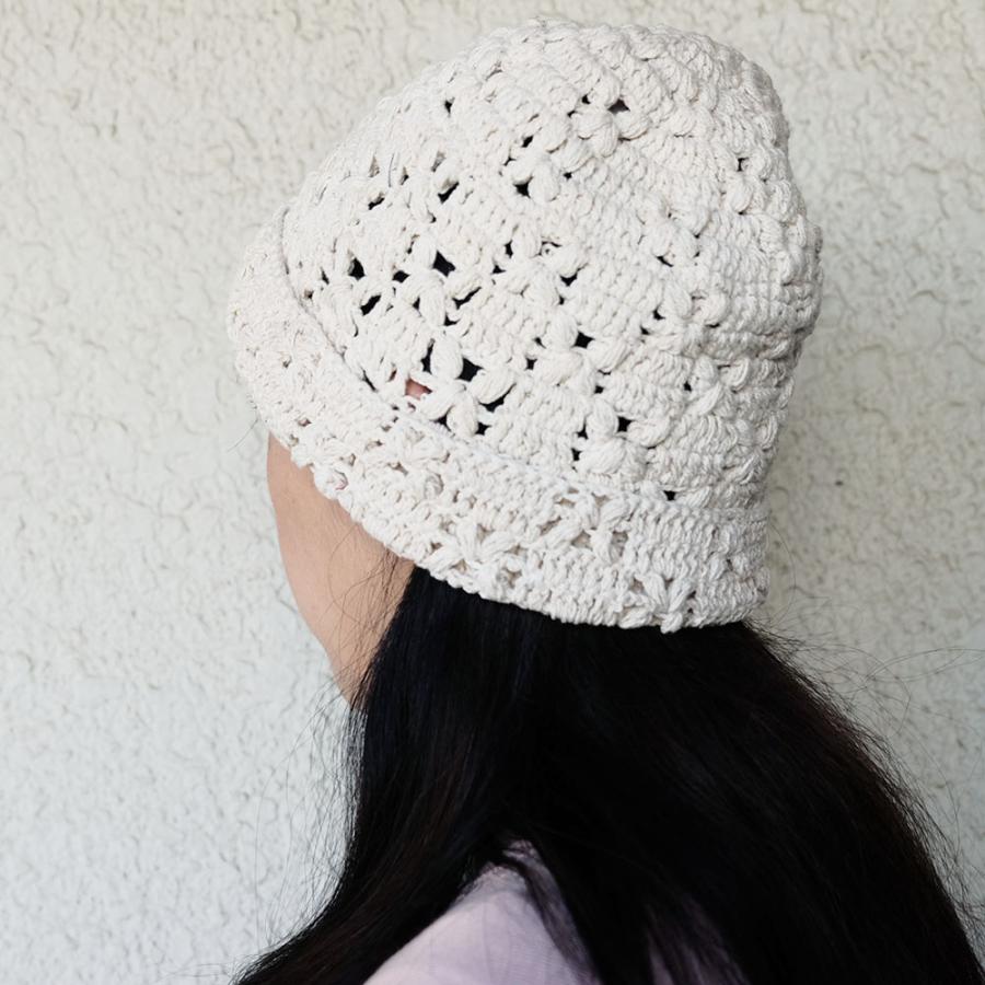 サナ・ハスタカラ　フラワーキャップ（ホワイト　ダークグレー）（フェアトレード商品）メール便対応商品 | シサム工房 | 03