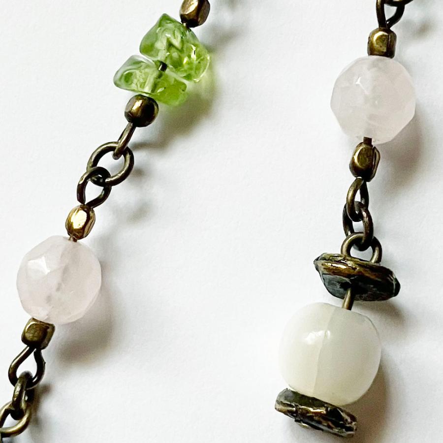 紅女　joncher　白蝶貝・ペリドート・ローズクォーツピアス |  | 03