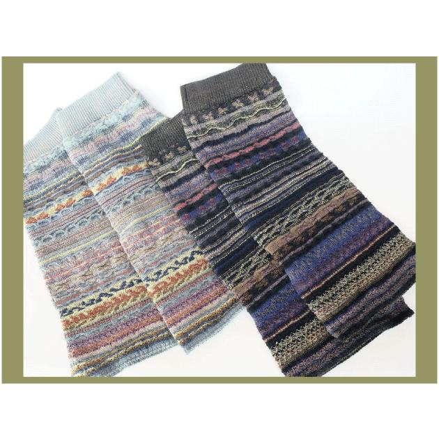 Ｍ．＆ＫＹＯＫＯ　実りの森レッグウォーマー（ライトブルー　ブラック）テキスタイルの変化がつまったカラフルレッグウォーマー | M.&KYOKO | 04