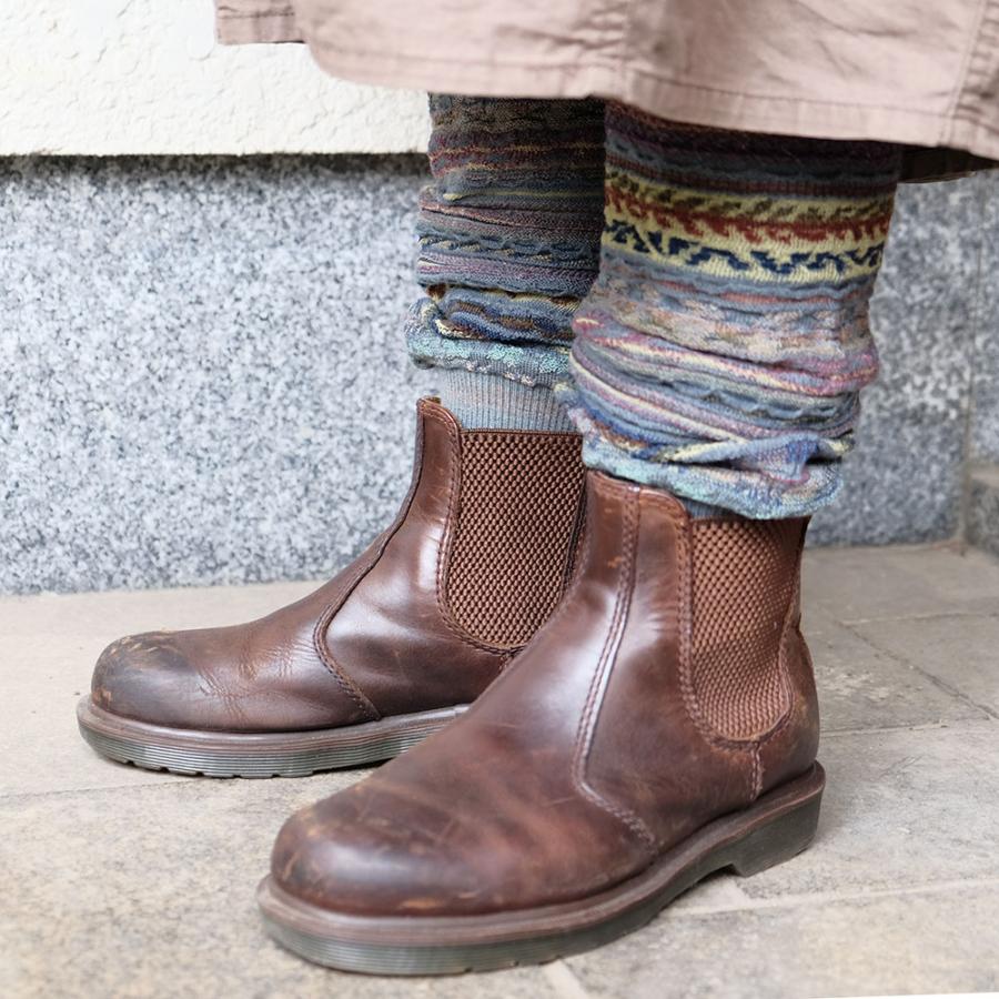 Ｍ．＆ＫＹＯＫＯ　実りの森レッグウォーマー（ライトブルー　ブラック）テキスタイルの変化がつまったカラフルレッグウォーマー | M.&KYOKO | 01