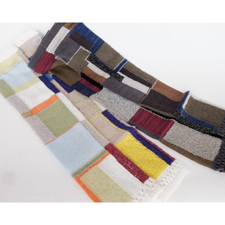 Ｍ．＆ＫＹＯＫＯ　モザイク柄春夏さらさらロングアームカバー（ホワイト　チャコール）薄手の春夏用アームカバー！ | M.&KYOKO