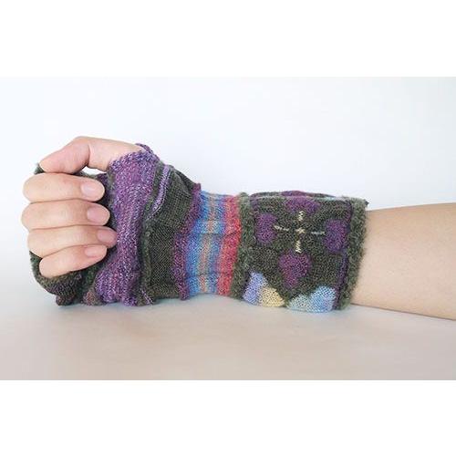 Ｍ．＆ＫＹＯＫＯ　ふわふわショートアームウォーマー　テキスタイルの変化がぎゅっとつまったフィンガーレス手袋 |  | 01