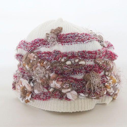 Ｍ．＆ＫＹＯＫＯ　刺繍ニット帽　お花モチーフがアクセントのワッチタイプ |  | 01