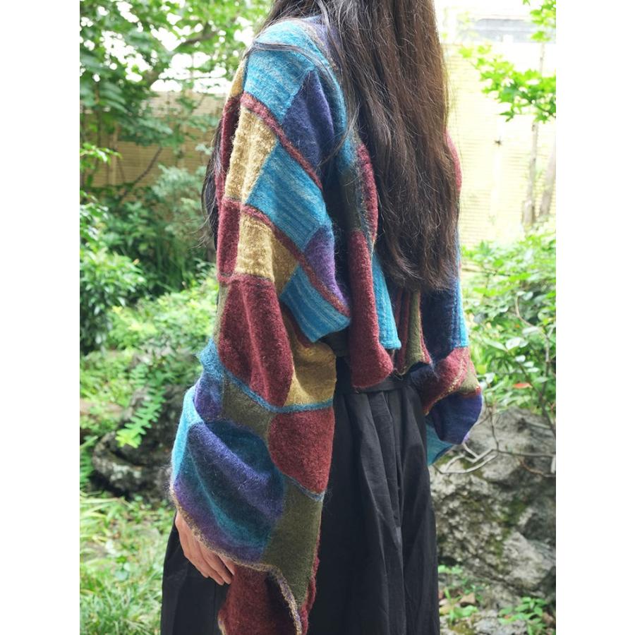 Ｍ．＆ＫＹＯＫＯ　グラデーションモヘヤボタン付きストール　モヘヤのニットストール | M.&KYOKO | 04