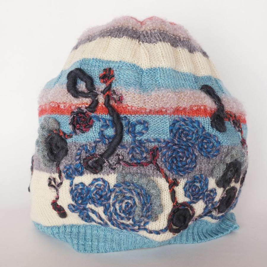 Ｍ．＆ＫＹＯＫＯ　ボーダー×花刺繍ニット帽　お花モチーフがアクセントのワッチタイプ | M.&KYOKO | 02