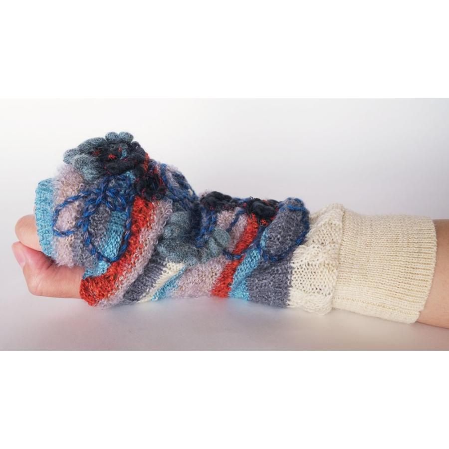 Ｍ．＆ＫＹＯＫＯ　ボーダー×花刺繍ショートアームウォーマ　お花モチーフがアクセントのフィンガーレス手袋 | M.&KYOKO | 02