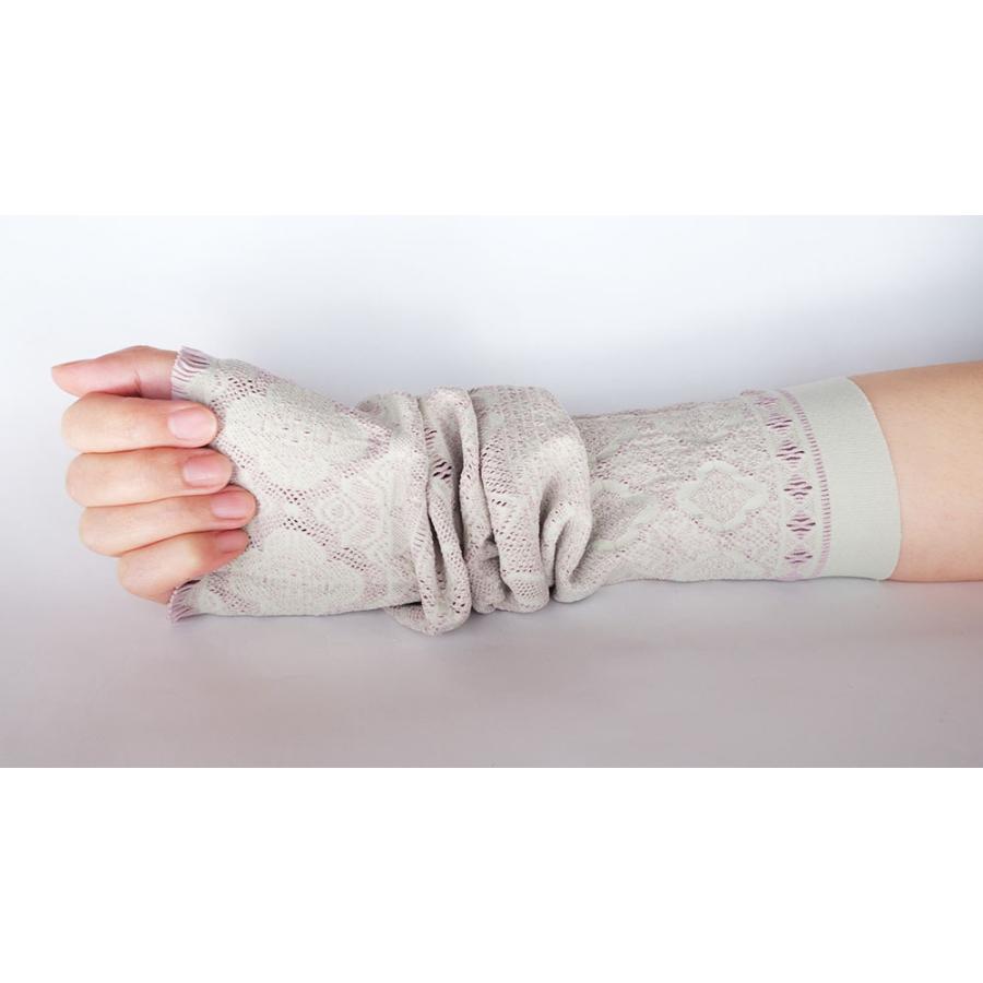 Ｍ．＆ＫＹＯＫＯ　リバーシブルラッセル春夏アームカバー （ブラック　パープル）大人気スーパーストレッチ素材！！ | M.&KYOKO | 03