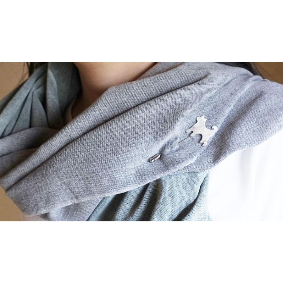 紅女 シルバーハットピン犬 立ち姿 愛嬌のある かわいらしい犬のモチーフ 立ち上がったシルエットをベースとしたデザイン Svbr スイッチバック 通販 Yahoo ショッピング