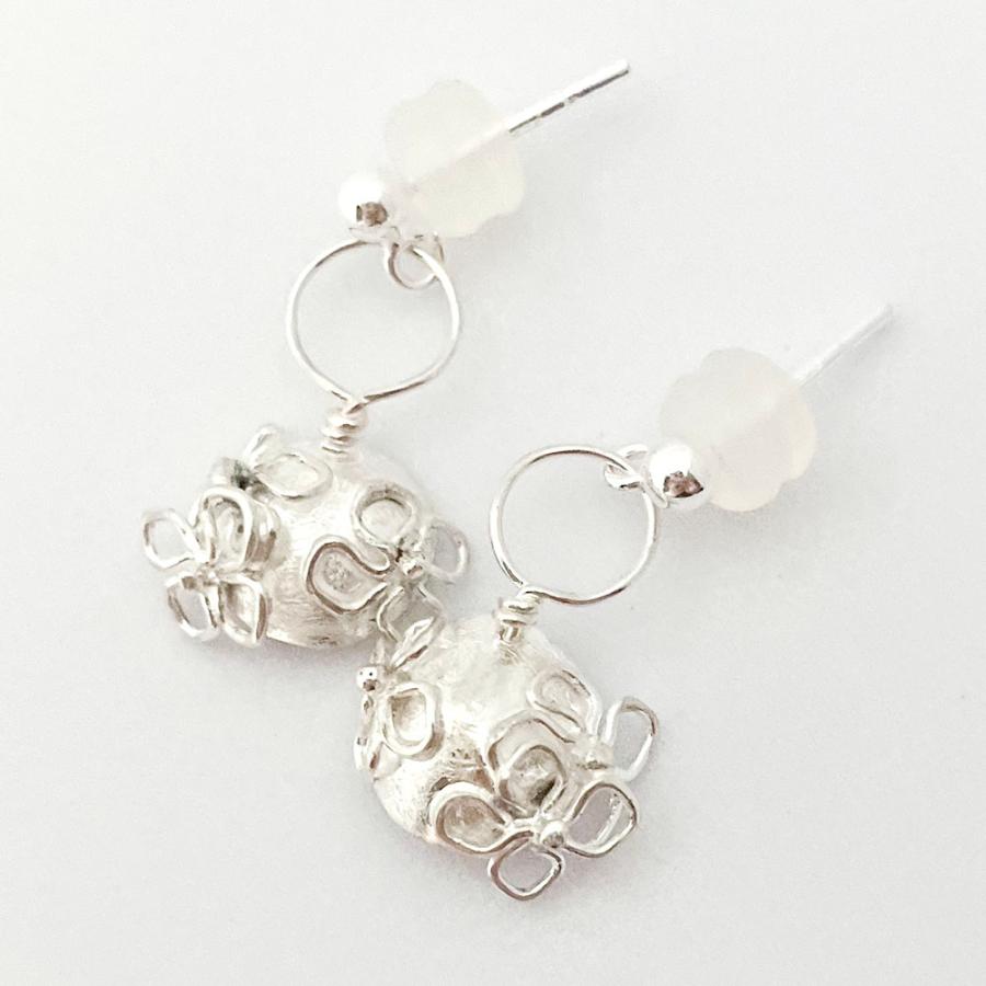 紅女　紫陽花シルバーアシンメトリーピアス | 