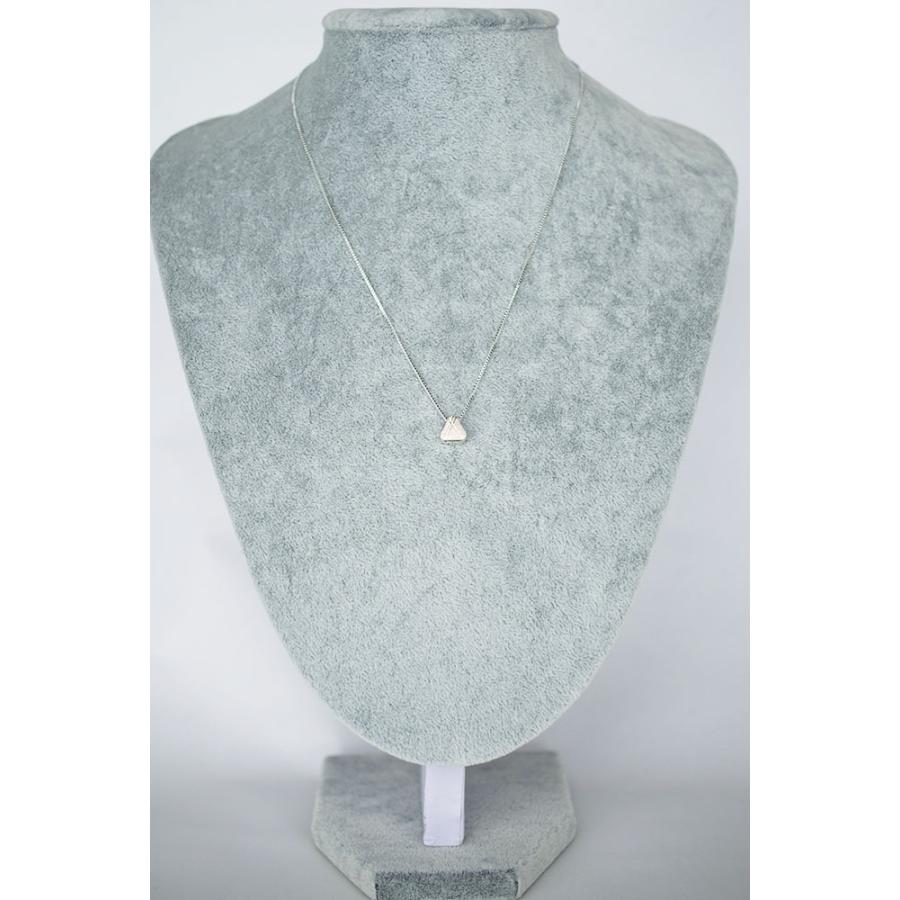 紅女　シルバーサンカクペンダント |  | 02