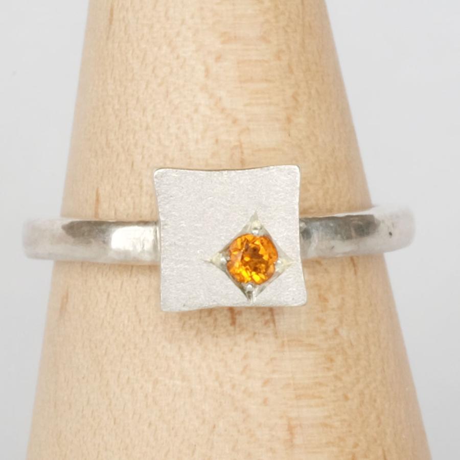 紅女　シルバーシトリンリング　（13号） |  | 01