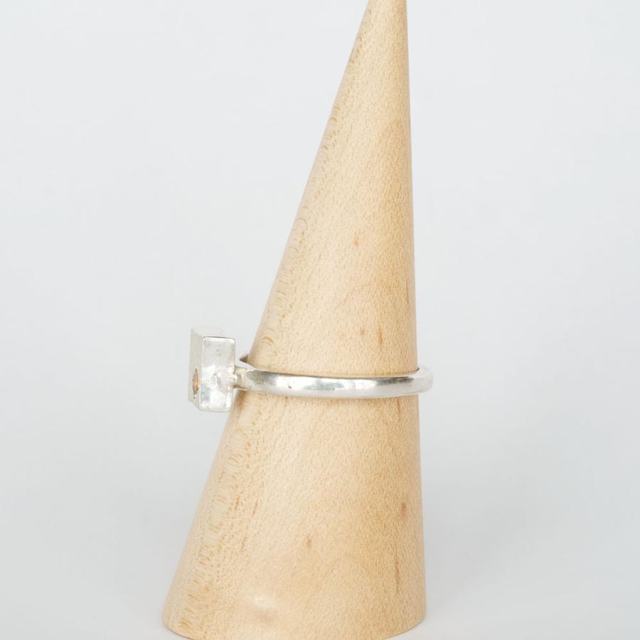 紅女　シルバーシトリンリング　（13号） |  | 02