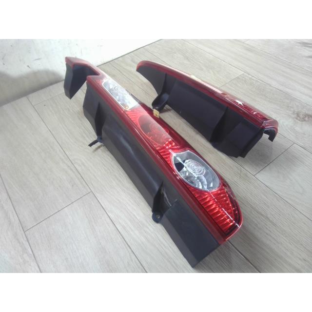 ルノー カングー 右側 テールライト 2026年最新】Yahoo!オークション -カングー テールの中古品・新品・未