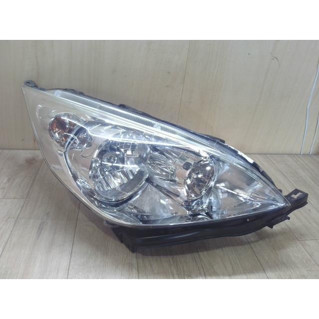 ステップワゴン DBA-RG1 右 ヘッドランプ ヘッドライト G K20A NH700M 