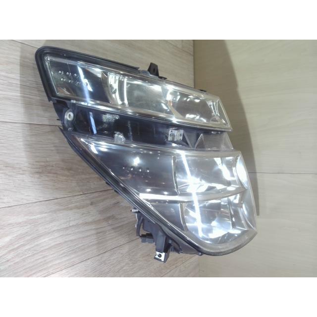 エルグランド UA-E51 右ヘッドライト 右ヘッドランプ V 8人 VQ35DE 3X1 