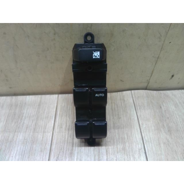 スペーシア DAA-MK53S パワーウインドウスイッチ ハイブリッドG R06A